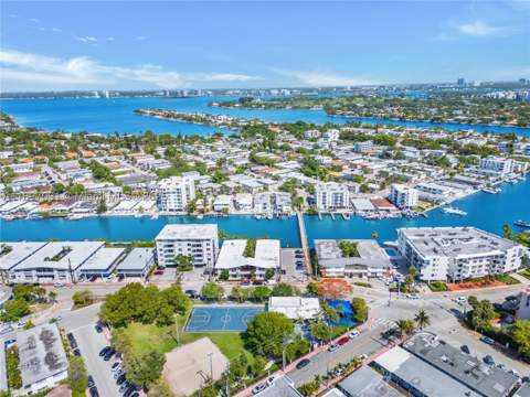 8040 Tatum Waterway Dr 3, Miami Beach FL - photo 18 of 29