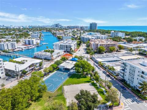 8040 Tatum Waterway Dr 3, Miami Beach FL - photo 19 of 29