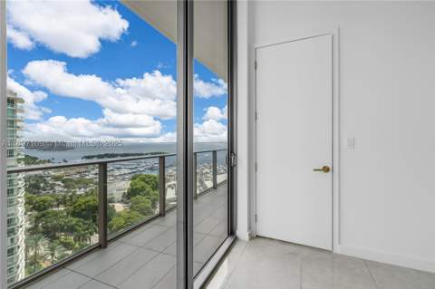 2655 S Bayshore 1506, Coconut Grove FL - photo 22 of 51