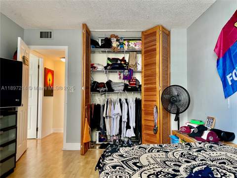 2750 NE 183rd St 2308, Aventura FL - photo 11 of 19
