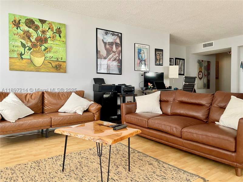2 bedroom Condominium at 2750 NE 183rd St 2308, Commodore Plaza Condo, Aventura — photo 3