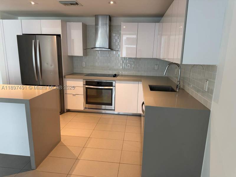 1 bedroom Condominium at 1600 NE 1st Ave 2217, Canvas Condo, Miami — photo 3