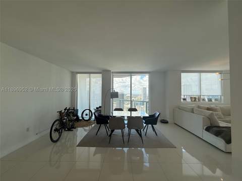 244 Biscayne Blvd 3708, Miami FL - photo 14 of 53