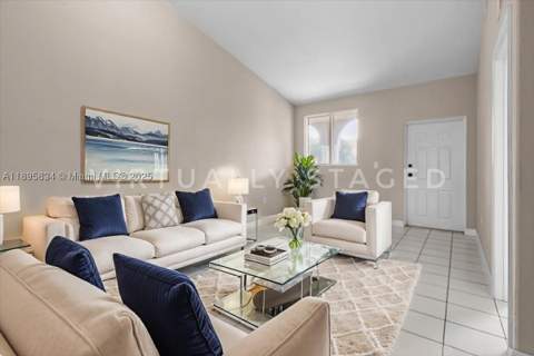 1677 SE 27th Ct 202, Homestead FL - photo 6 of 38