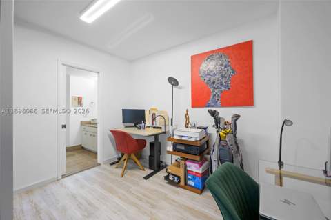 1581 Brickell Ave 2005, Miami FL - photo 20 of 38