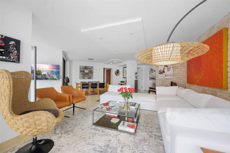 3 bedroom Condominium at 1581 Brickell Ave 2005, Villa Regina Condo, Miami — photo 4