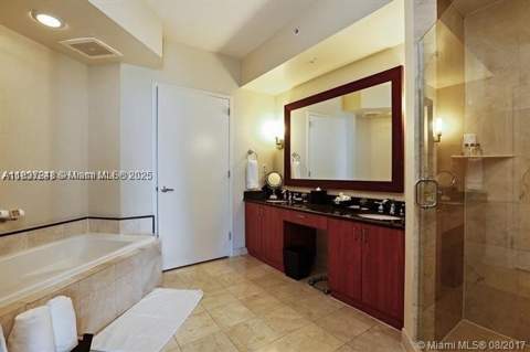 18001 Collins 1409, Sunny Isles Beach FL - photo 6 of 28