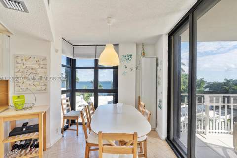 4000 Towerside Ter 402, Miami FL - photo 10 of 57