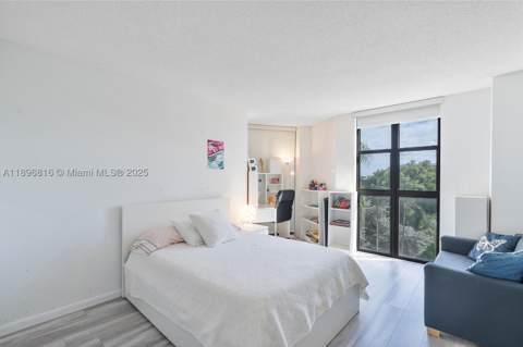 4000 Towerside Ter 402, Miami FL - photo 23 of 57