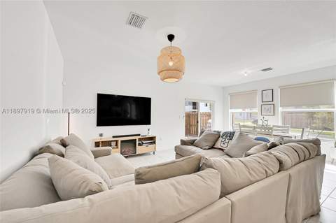 14832 SW 265th St, Homestead FL - photo 13 of 43