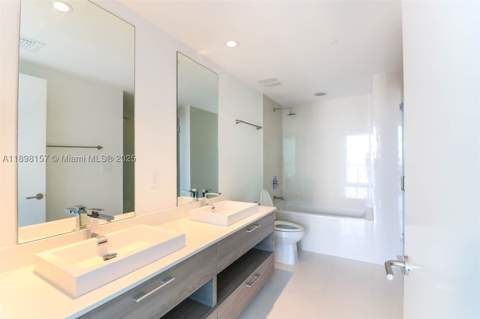 1300 S miami 2706, Miami FL - photo 15 of 23