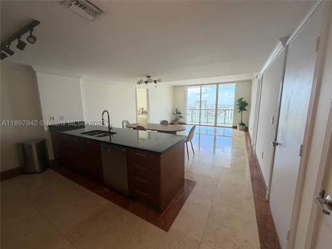 50 Biscayne Blvd 5211, Miami FL - photo 6 of 16