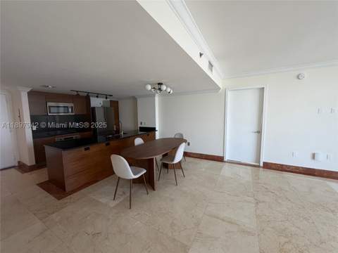 50 Biscayne Blvd 5211, Miami FL - photo 9 of 16