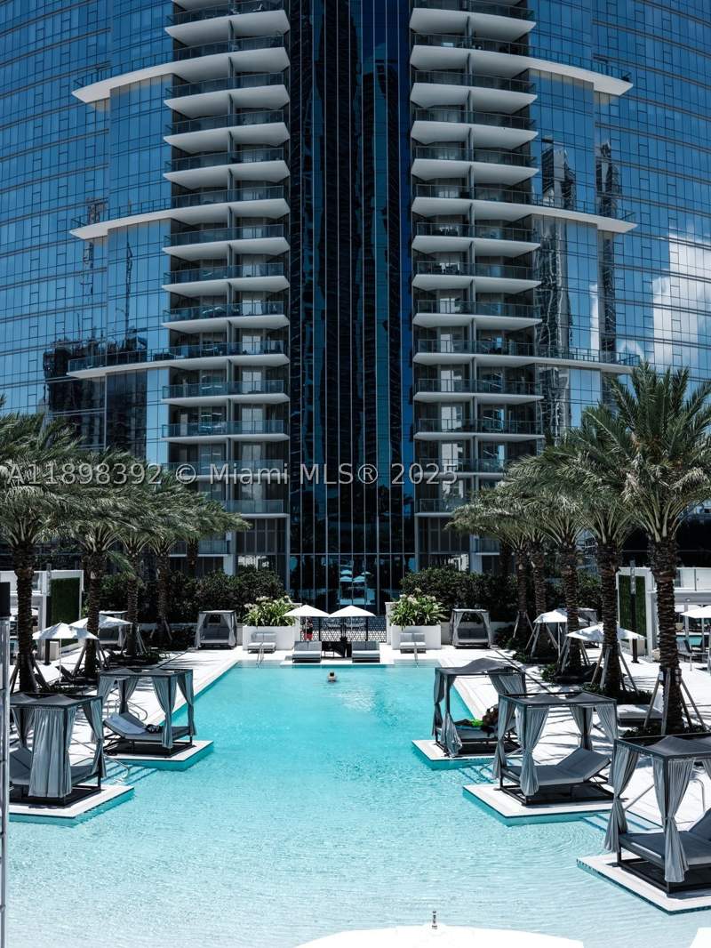 3 bedroom Condominium at 851 NE 1st Ave 4107, Paramount Miami Worldcent, Miami — photo 3