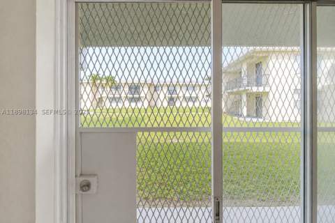 301 NW 177th St 141, Miami Gardens FL - photo 15 of 19