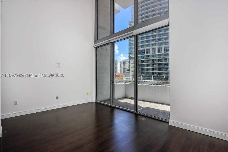 1 bedroom Condominium at 1050 Brickell Ave 414, 1060 Brickell Condo, Miami — photo 2