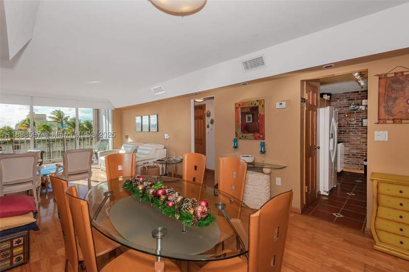1 bedroom Condominium at 1865 79th St Cswy 5A, Kennedy House Condo, North Bay Village — photo 5