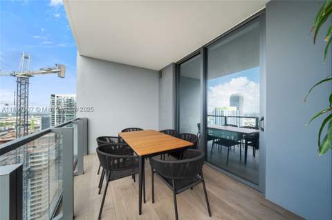 88 SW 7th St 3910, Miami FL - photo 15 of 38