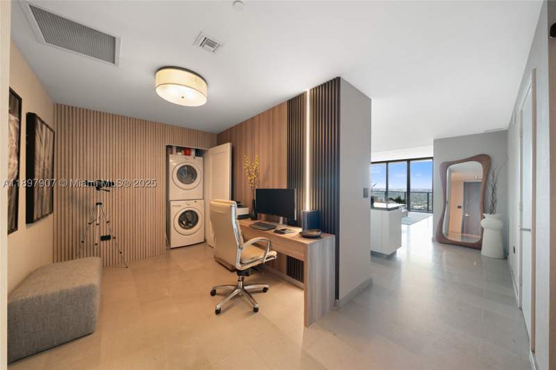 2 bedroom Condominium at 88 SW 7th St 3910, Rise Condo, Miami — photo 5