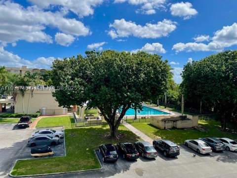 9350 Fontainebleau Blvd 408, Miami FL - photo 11 of 20