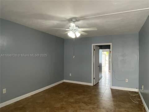 441 Collins Ave 27, Miami Beach FL - photo 19 of 30