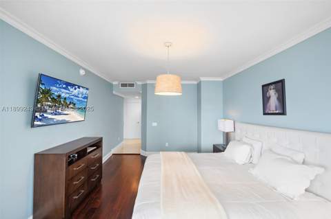 4775 Collins Ave 1708, Miami Beach FL - photo 16 of 51
