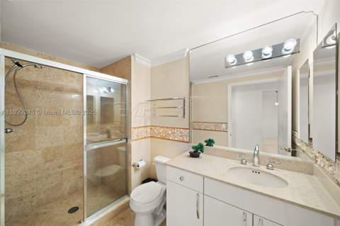 4775 Collins Ave 1708, Miami Beach FL - photo 23 of 51
