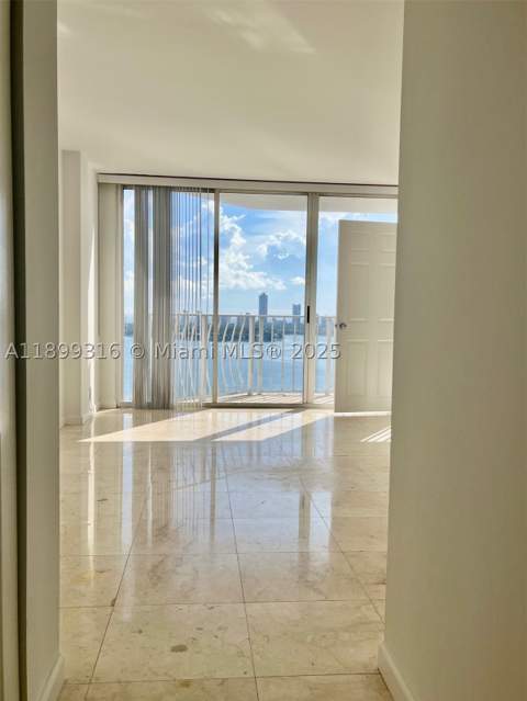 7601 E Treasure Dr 2308, North Bay Village FL - photo 15 of 15
