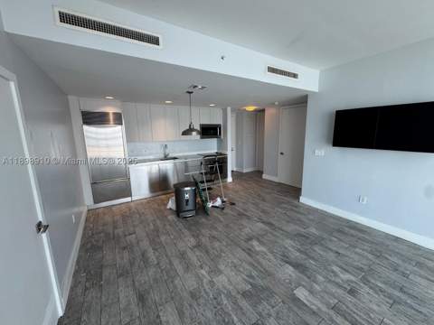 1040 Biscayne Blvd 1106, Miami FL - photo 11 of 59