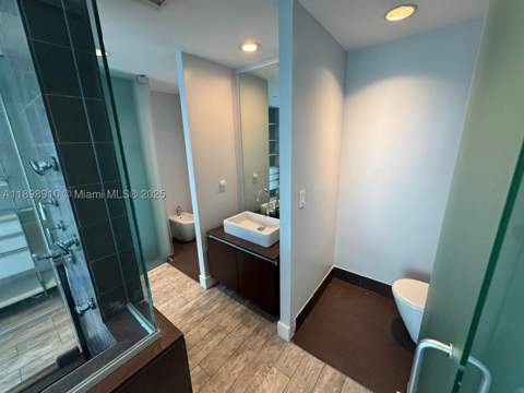 1040 Biscayne Blvd 1106, Miami FL - photo 16 of 59