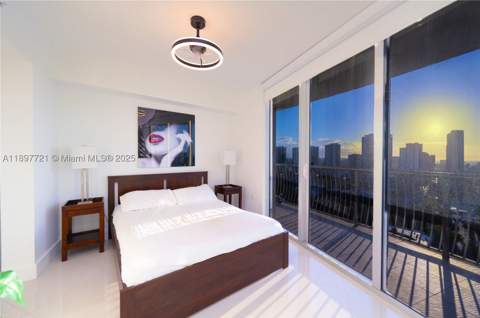 1750 N Bayshore Dr 2615, Miami FL - photo 16 of 23