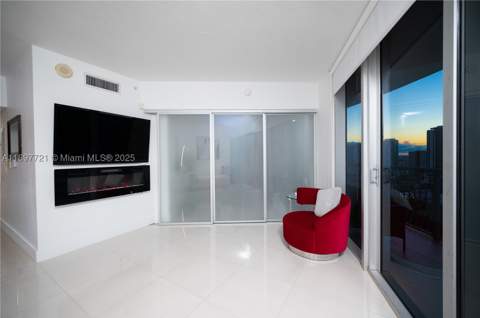 1750 N Bayshore Dr 2615, Miami FL - photo 19 of 23