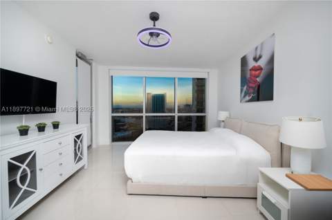 1750 N Bayshore Dr 2615, Miami FL - photo 7 of 23