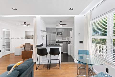 1515 West Ave 9, Miami Beach FL - photo 14 of 34