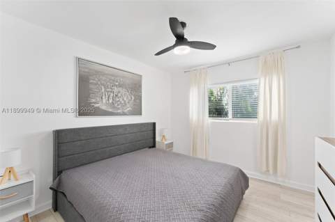 1515 West Ave 9, Miami Beach FL - photo 18 of 34