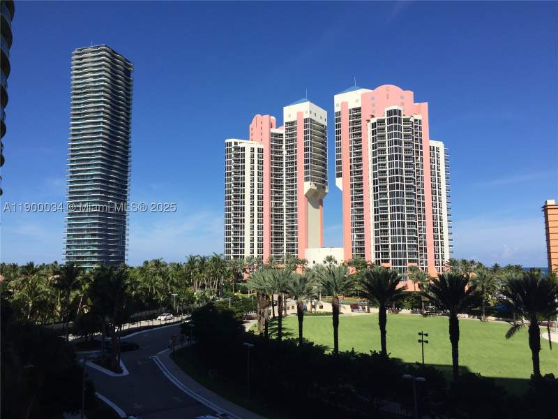 1 bedroom Condominium at 19370 Collins Ave 415, Ocean Reserve Condo, Sunny Isles Beach — photo 2