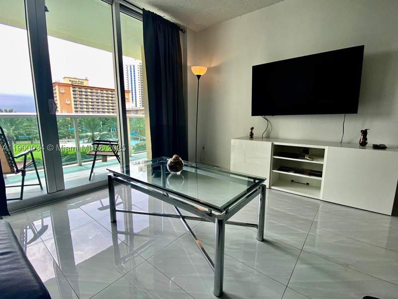 1 bedroom Condominium at 19370 Collins Ave 415, Ocean Reserve Condo, Sunny Isles Beach — photo 4