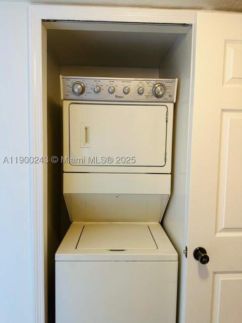 1261 SE 31st Ct 101-53, Homestead FL - photo 22 of 30