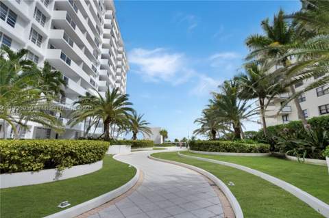 100 Lincoln Rd 607, Miami Beach FL - photo 20 of 30
