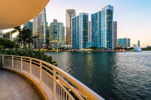 848 Brickell Key Dr 204, Miami FL - photo 10 of 49