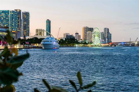 848 Brickell Key Dr 204, Miami FL - photo 14 of 49