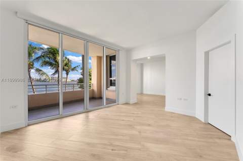 848 Brickell Key Dr 204, Miami FL - photo 22 of 49