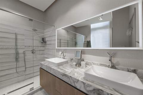 495 Brickell Ave 2211, Miami FL - photo 22 of 27