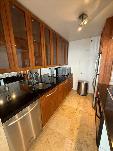 100 Lincoln Rd 1111, Miami Beach FL - photo 11 of 30