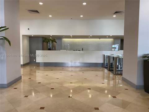 100 Lincoln Rd 1111, Miami Beach FL - photo 17 of 30