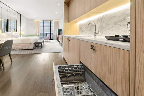 801 S Miami Ave 402, Miami FL - photo 12 of 53