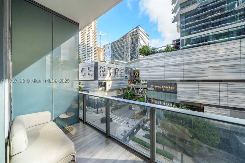 0 bedroom Condominium at 801 S Miami Ave 402, 801 Sma Designer Suites C, Miami — photo 5