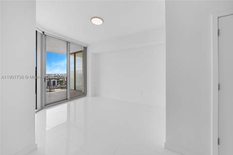 851 NE 1st Ave 2106, Miami FL - photo 13 of 52