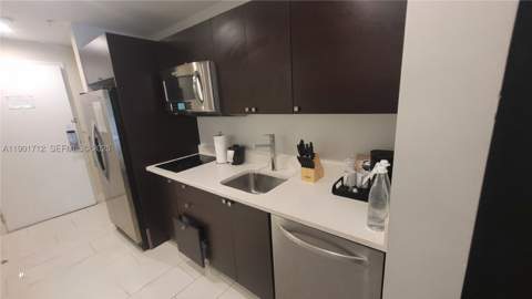 5300 NW 87th Ave 306, Doral FL - photo 7 of 12