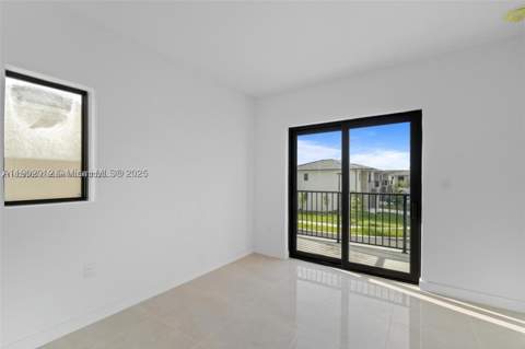 1119 NW 1st St, Florida City FL - photo 23 of 40